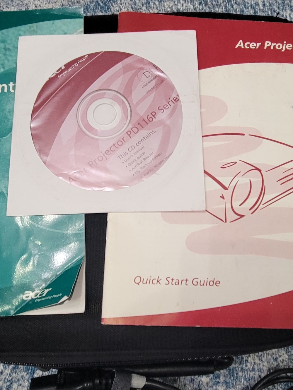 Acer Projector Quick Start Guide and Software Disc.